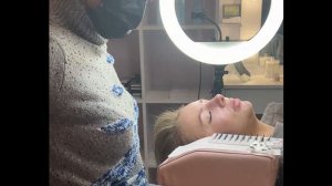 ПОЛОЖЕНИЕ РУК. Удобная посадка. Как правильно сидеть при наращивании ресниц.