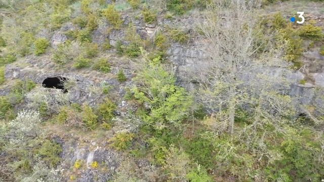 Le Point Sublime avec vue à 180° sur les Gorges du Tarn : un spot incontournable en Lozère ! смотреть онлайн
