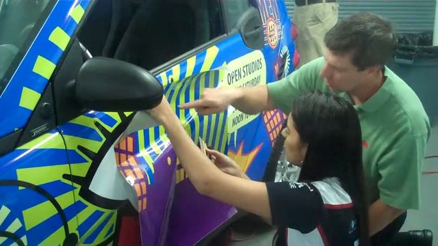 Hands on Vehicle Wrap Training смотреть онлайн