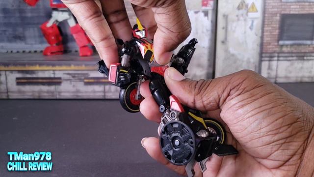 Transformers Shattered Glass Flame War & Fireglide CHILL REVIEW смотреть онлайн