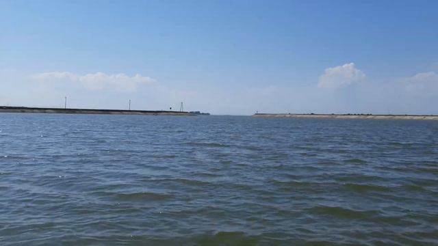 По Обскому морю на лодке. Сибирь смотреть онлайн