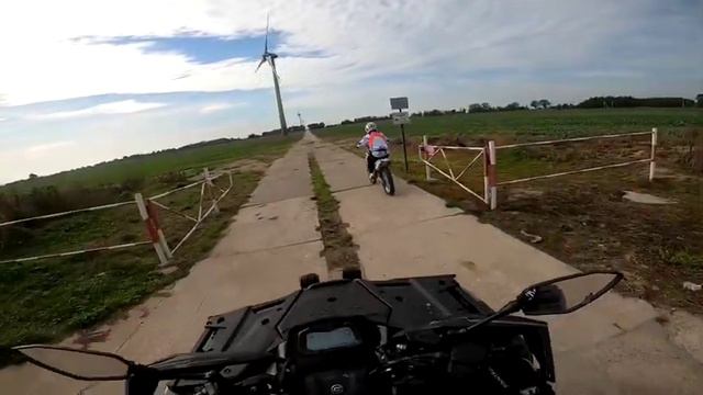 ну тут же не написано смотреть онлайн