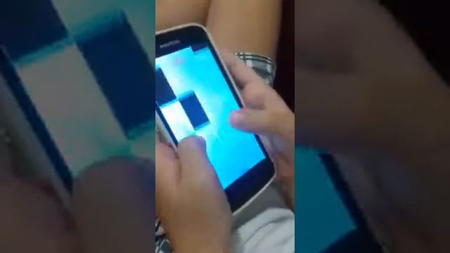 AMAZING GRACE - 581 - PIANO TILES 2 смотреть онлайн