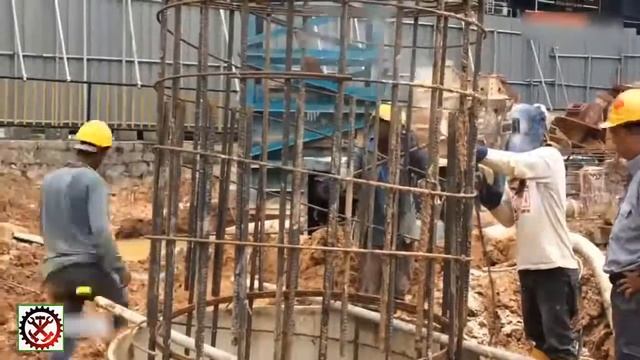 Почему не падают небоскребы? Как делают фундамент для высотных зданий смотреть онлайн