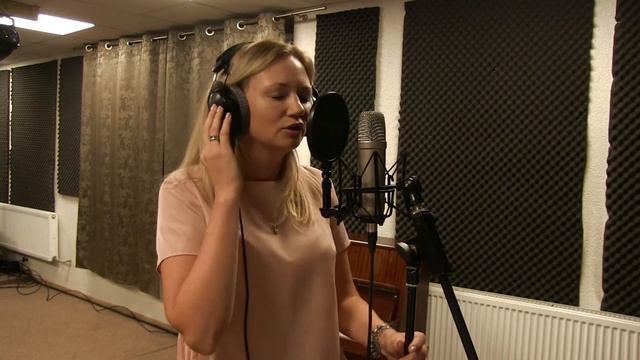 Мама (кавер Таисия Повалий) смотреть онлайн