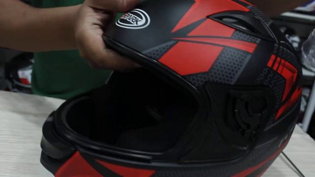 COMO TROCAR VISEIRA E REPARO DO CAPACETE EBF SPARK E E0X!!! смотреть онлайн