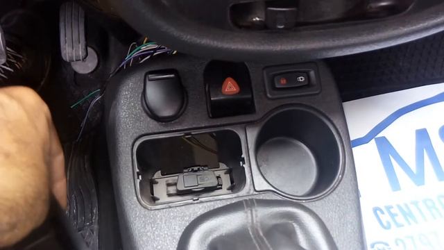 Tomada diagnóstico do Renault Clio смотреть онлайн