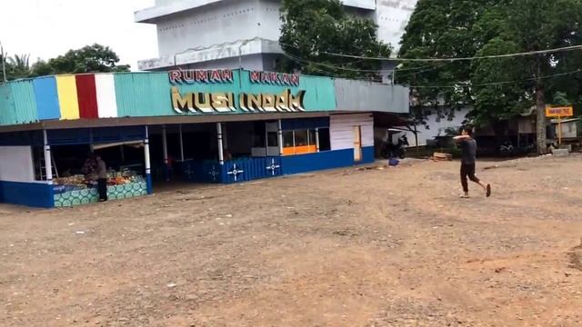 35 Indonesia: Pekanbaru - Palembang - Bandar Lampung смотреть онлайн