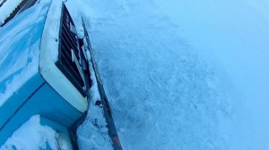 Запуск Газ 3307 в -12 после долгого простоя и морозов -38. Продавать передумал.