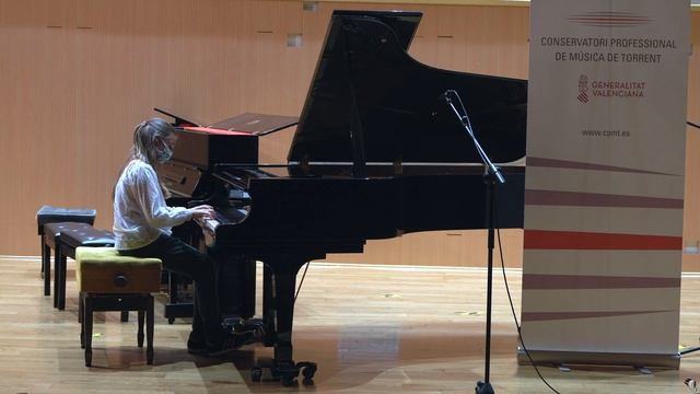 CPMT. P:I: Tchaikovsky Vals op.39 nº8, Claudia Ros Serrano 3º EE.EE. 04/06/2021 смотреть онлайн