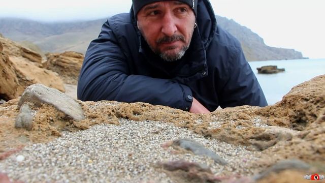 Уходит 2020 год. Крым. Море, берег, несколько слов под шум волн смотреть онлайн