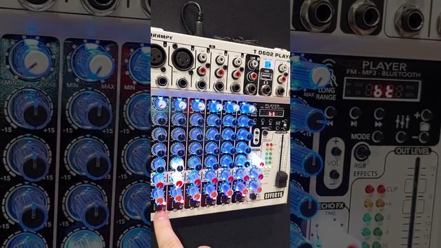 SEMA SHOW 2023 - #1 - CONSOLA MEZCLADORA TARAMPS T0602 FX PLAYER смотреть онлайн