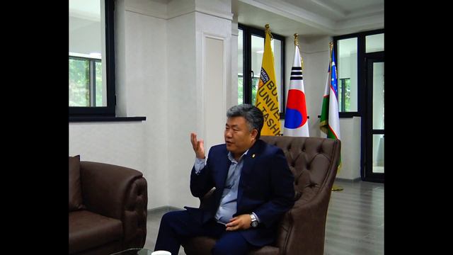 ВЕКС. Виктор Нам -ректор филиала корейского университета Пучхон о вузовском образовании.Ташкент.202 смотреть онлайн