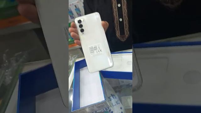 Unboxing Tecno Camon 18P new model |Fantastic Device смотреть онлайн