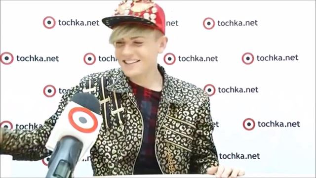 Филипп Левшин рассказал об общении с поклонниками в сети смотреть онлайн