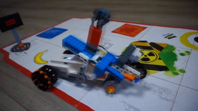 Многозарядная самоходная пушка из Lego Boost смотреть онлайн