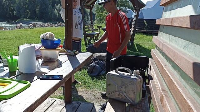 Первое утро, на Алтае, село Ая кемпинг на берегу Бирюзовой Катуни. #горныйалтай, #отдых. смотреть онлайн