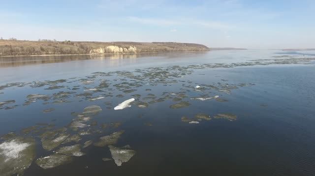 Рыбалка весной. Волга. Спиннинг. Отдых. Самарская область. смотреть онлайн