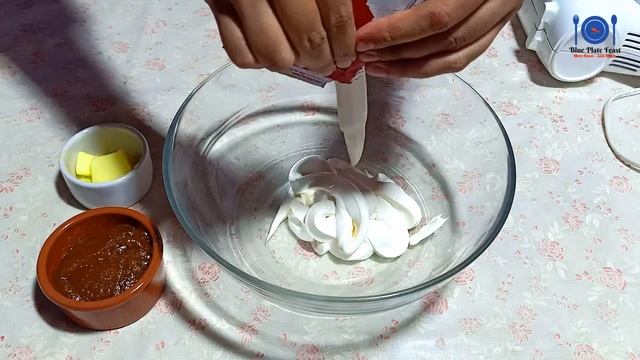 Praline Ice Cream | پرالین آئسکریم | Butterscotch Almond Ice Cream | By Blue Plate Feast