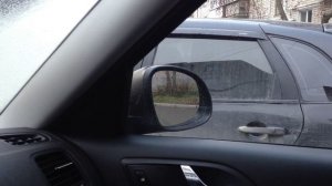 Автоматическое опускание правого зеркала Skoda Yeti