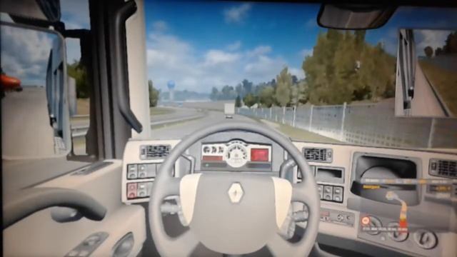 Am jucat in sfarsit cu tirul Renault смотреть онлайн
