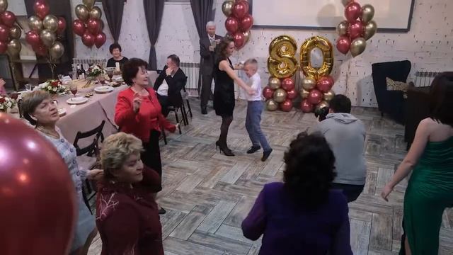 Ведущий Ведущая Тамада Наталия ДёминаЕкатеринбург Юбилей 80 лет 04 11 20 Наталия Дёмина