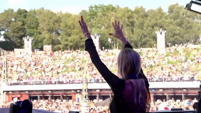 Drugs From Amsterdam (7 Skies Remix) Live @ Tomorrowland Belgium 2023 смотреть онлайн