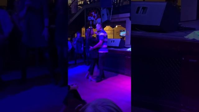 Подарок на день рождения мужу смотреть онлайн