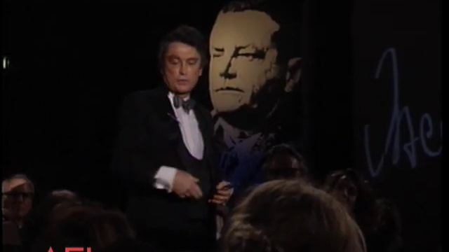 Robert Evans Tells A Story About Hiring Jack Nicholson смотреть онлайн