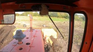 ДТ 75   Роем пруд.