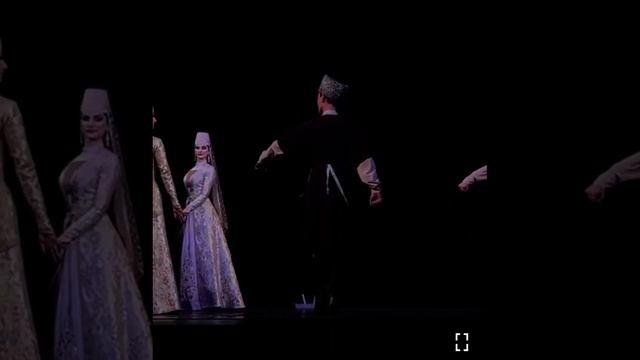 ХОНГÆ-кафт —Осетинский, народный танец-приглашение (ГАПиТ «Симд» Юг. Осетии( смотреть онлайн