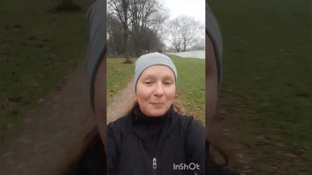 ⛔️Кому лучше не бегать зимой/красота=здоровье🏃♀️ смотреть онлайн
