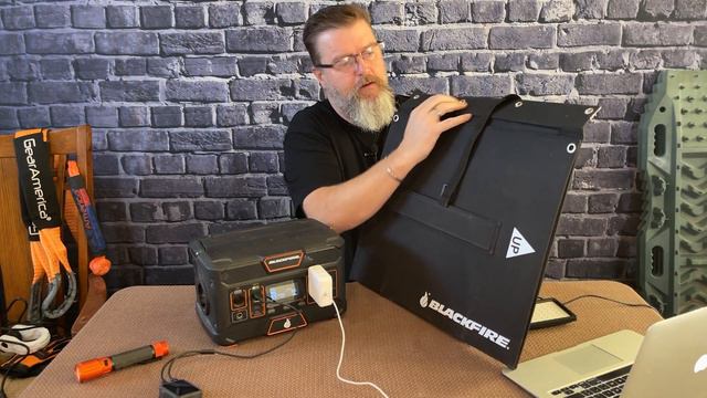 Blackfire PAC505 500 Watt Portable Power Station! Off-Grid Solar Charging AC/DC Pure Sine Inverter смотреть онлайн