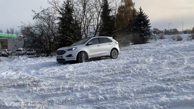 Ford Edge Vignale snow test смотреть онлайн