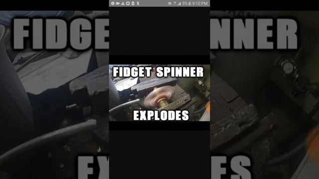 Reacting to:Exploding Fidget Spinners смотреть онлайн