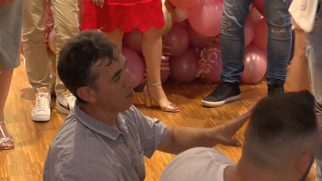 Mia 1.Rodjendan 2.Deo смотреть онлайн