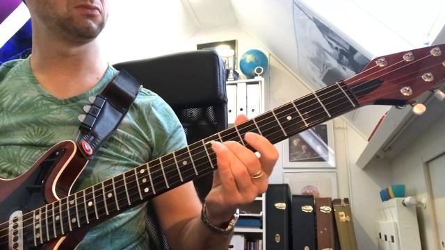 Since you’ve been gone guitar solo tutorial, Brian May, Brixton academy 1993 смотреть онлайн