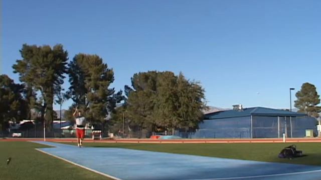 Javelin Throw Practice Throw смотреть онлайн