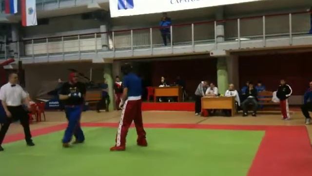 Кикбоксинг,лайт-контакт,работа по мешку