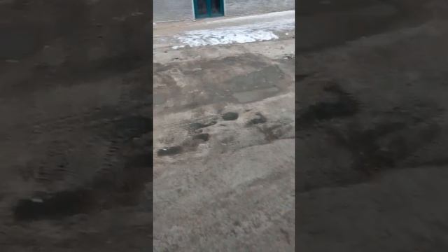 Сарай под вывеской "БУРТАСЫ" смотреть онлайн