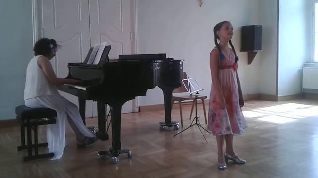 Ilina Eder, Песенка Золушки в лесу смотреть онлайн