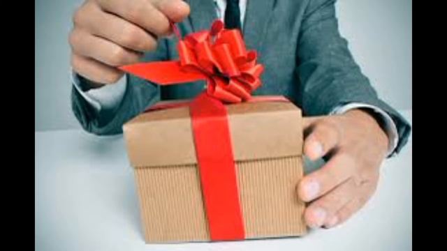 Выпуск 4 . Что же подарить доблестному защитнику Отечества? смотреть онлайн