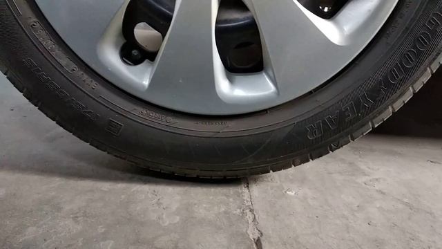 Engine Oil Change In Toyota Aqua Hybrid In Bangla