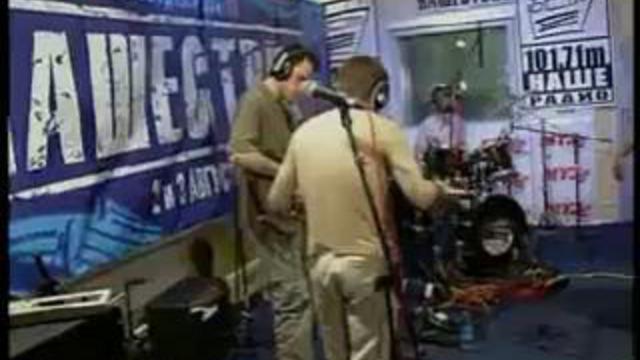 Мертвые дельфины - На моей луне смотреть онлайн