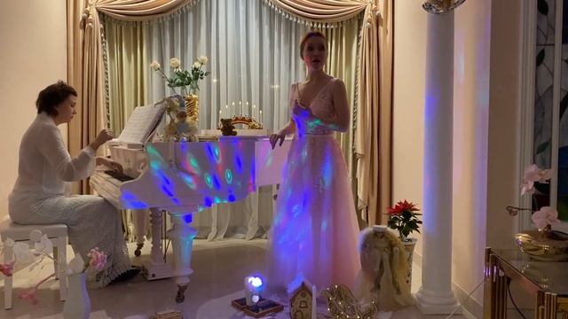 "Коснусь руками я по клавишам рояля" ?? Филипп Корд, эстрадный романс смотреть онлайн