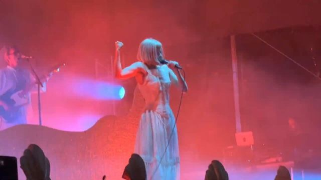 Aurora, Oyafest 2022 смотреть онлайн