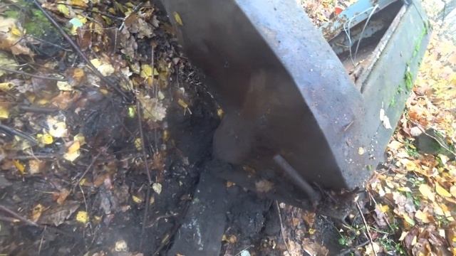 ЦЕНА НА МЕТАЛЛ ПРОБИЛА ДНО! ИДЕМ ПО ЛИНИИ ЛЭП! ДОЛБИМ БЕТОН ПО 8 РУБЛЕЙ! Коп металла смотреть онлайн