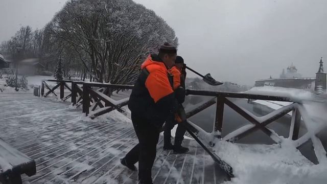 Первый снег в феврале смотреть онлайн