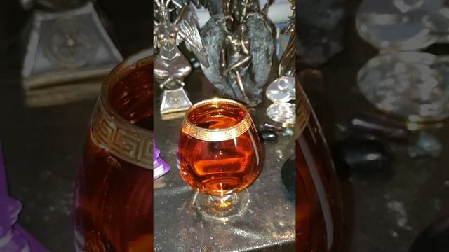 КАК Я УГОЩАЮ (откуп и благодарение) МИР ДУХОВ, СИЛЫ, БОГОВ #галинагахова#алтарьихрам#jackdaniels смотреть онлайн