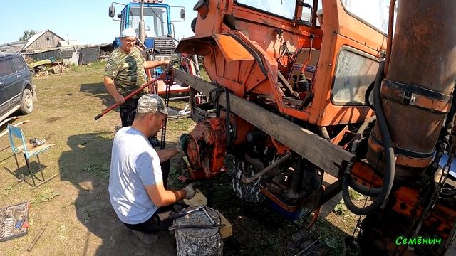 Замена правого вала конечной пары Т-16МГ. Регулировка люфтов задних колёс Самоходного Шасси. смотреть онлайн